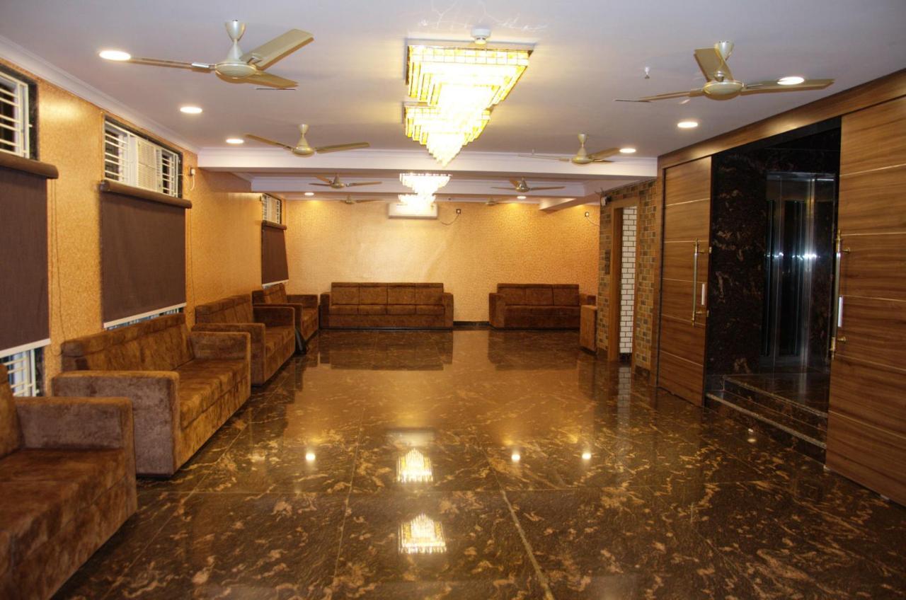 כלכותה Fabhotel Prime Tiyara Inn מראה חיצוני תמונה