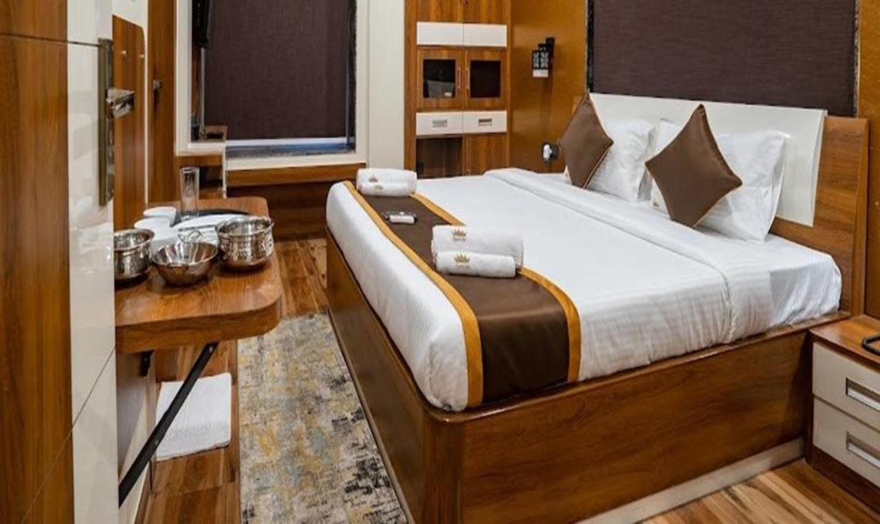 כלכותה Fabhotel Prime Tiyara Inn מראה חיצוני תמונה